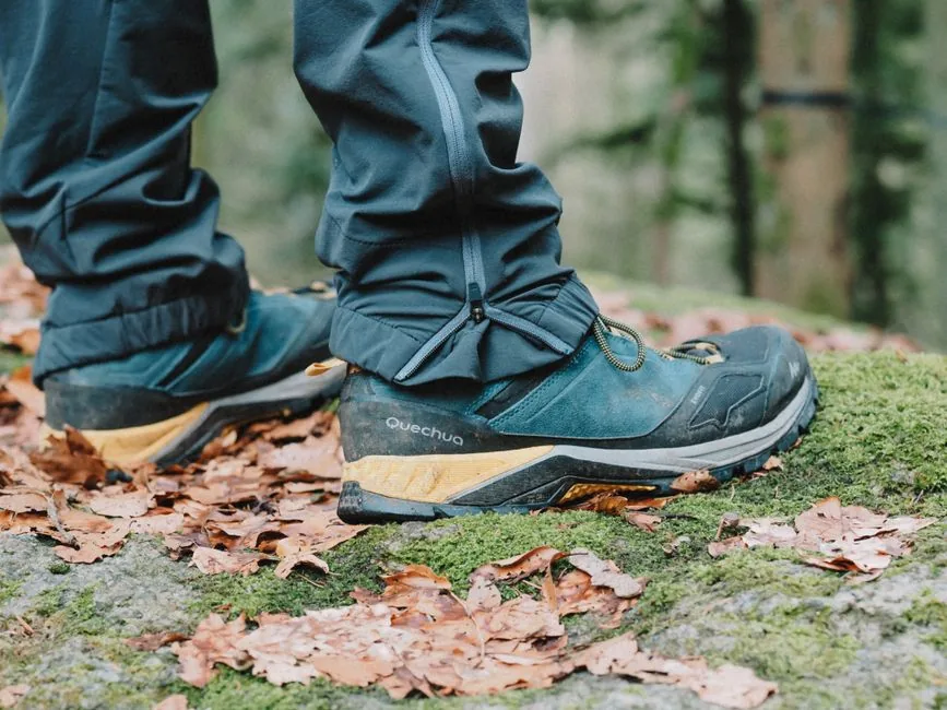 Cómo atarse las botas de trekking para la subida y para la bajada