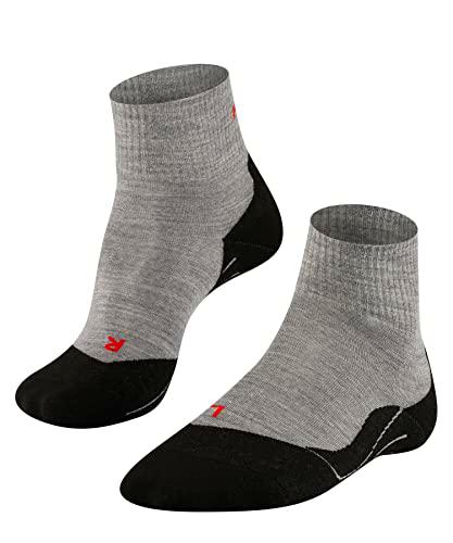 FALKE TK5 Wander Short Calcetines De Senderismo Hombre Lana De Merino Negro Más Colores Accesorios De Montaña En Trekking O Camping Para Calzado De Hombres sin patrón y reforzado 1 Par